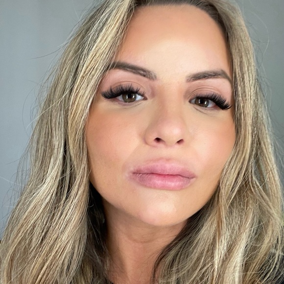 kianamoy01